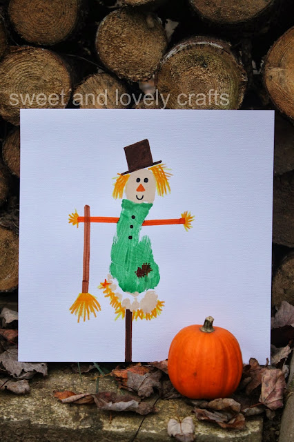 footprint scarecrow thanksgiving craft for 2 year olds