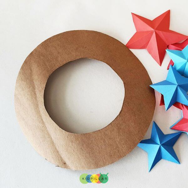 easy star wreath for patriotic day