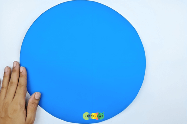 circular blue paper for winter night scenery craft